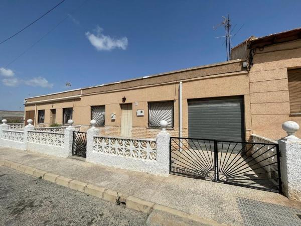 Casa o chalet independiente en Calle Vicente Blasco Ibáñez, Benijofar photo 2
