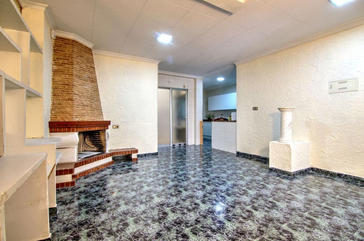 Sale of apartment in Piso en Calle Pío XII, Callosa de Segura, Callosa de Segura
photo 4