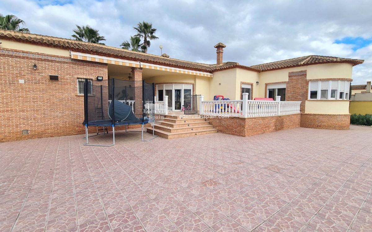Properties for sale and rent in Spain photo 4
