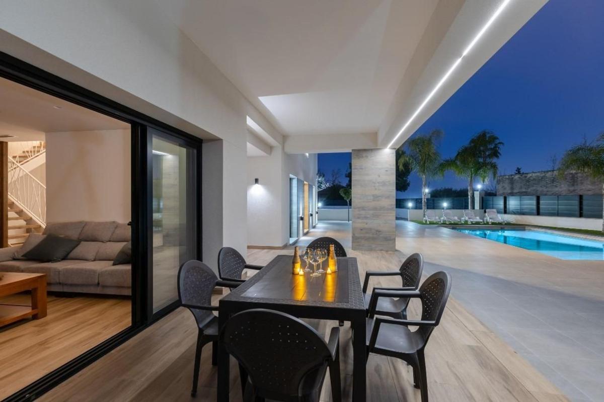 Properties for sale and rent in Spain photo 3