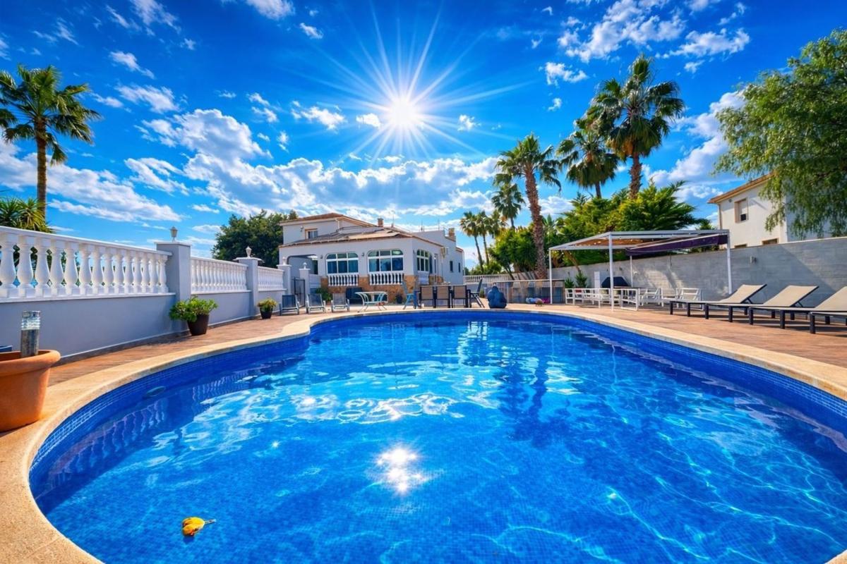 Properties for sale and rent in Spain photo 2