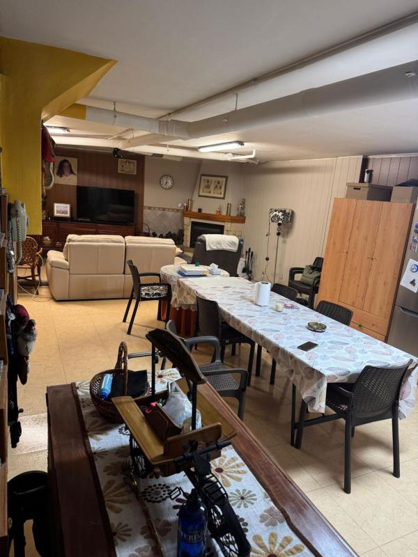 Properties for sale and rent in Spain photo 2