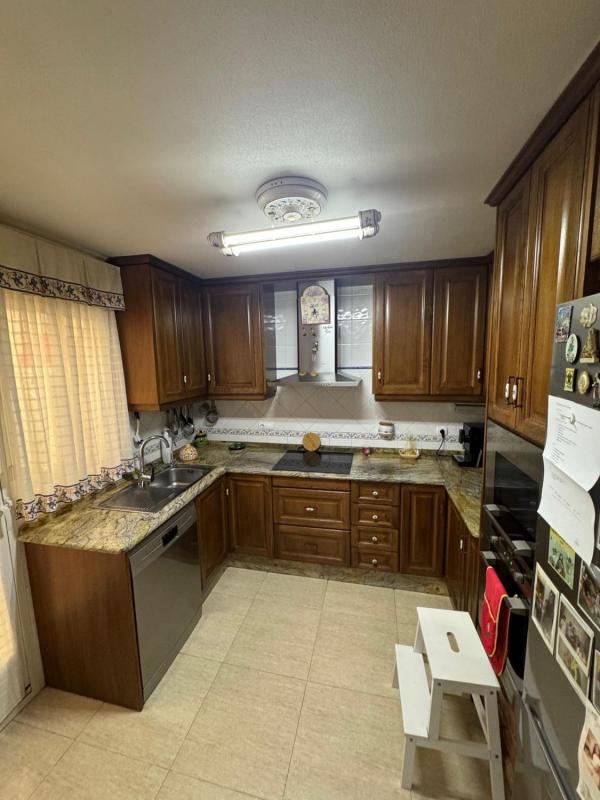 Properties for sale and rent in Spain photo 4