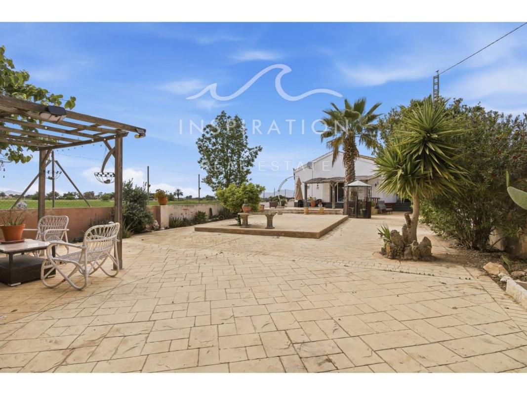 Properties for sale and rent in Spain photo 4