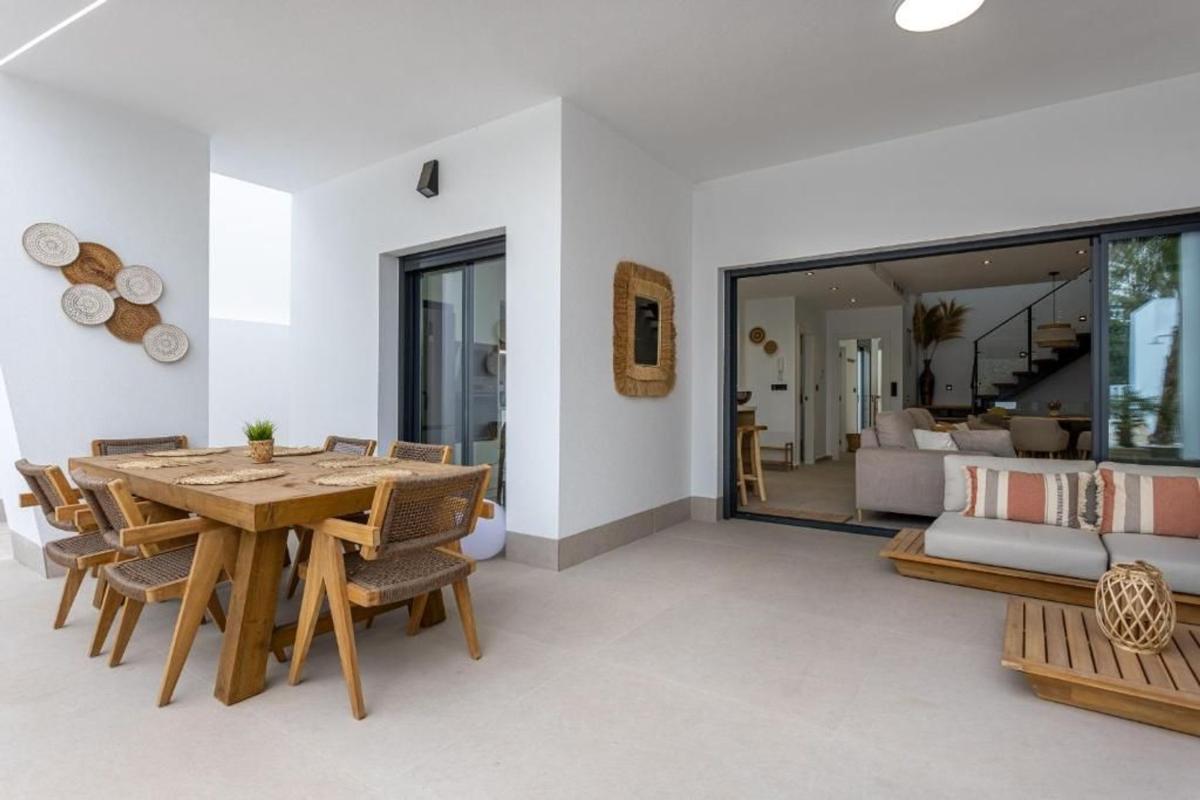 Properties for sale and rent in Spain photo 4