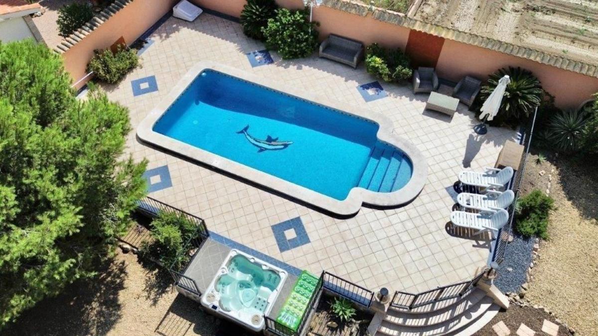 Properties for sale and rent in Spain photo 5