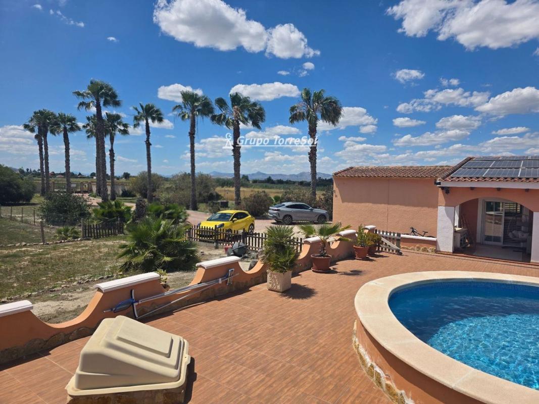 Properties for sale and rent in Spain photo 4