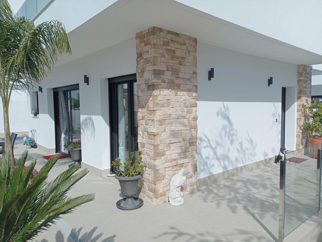 Properties for sale and rent in Spain photo 2