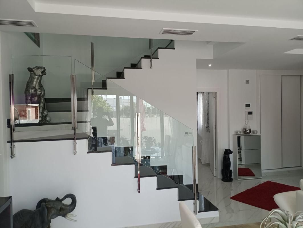 Properties for sale and rent in Spain photo 5