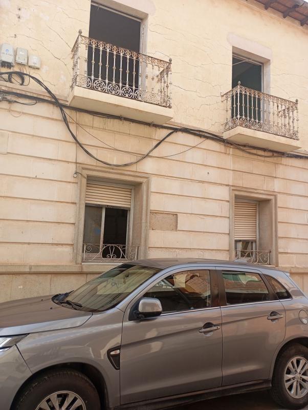Propiedades en venta y alquiler en España photo 1
