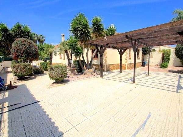 Casa o chalet independiente en Calle 1 Hacienda, Formentera del Segura photo 4
