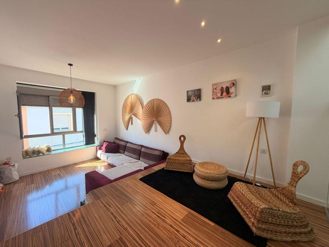 Properties for sale and rent in Spain photo 4