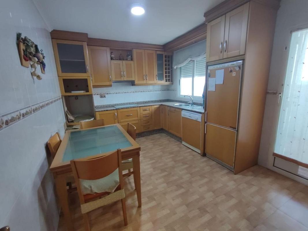 Properties for sale and rent in Spain photo 1