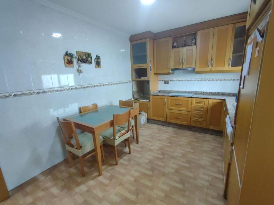 Properties for sale and rent in Spain photo 2