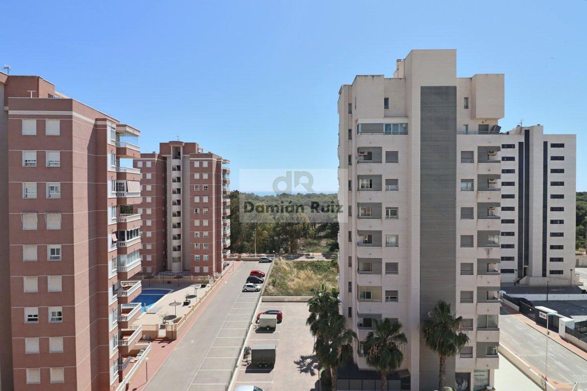 Venta de piso en Piso en Avenida del Puerto, 33, Puerto Deportivo, Guardamar del Segura, Guardamar del Segura
photo 2