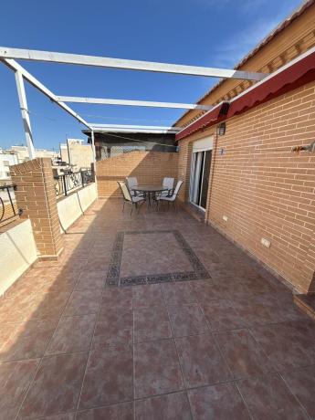 Mansarda na sprzedaż w  Ático en Zona Pueblo, Guardamar del Segura, Guardamar del Segura photo 2