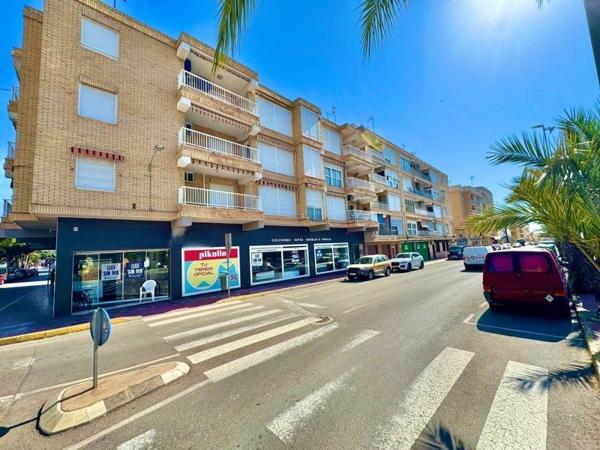 Продажа квартиры на Piso en Calle Baleares, Las Viñas, Guardamar del Segura, Гуардамар-дель-Сегура
photo 1