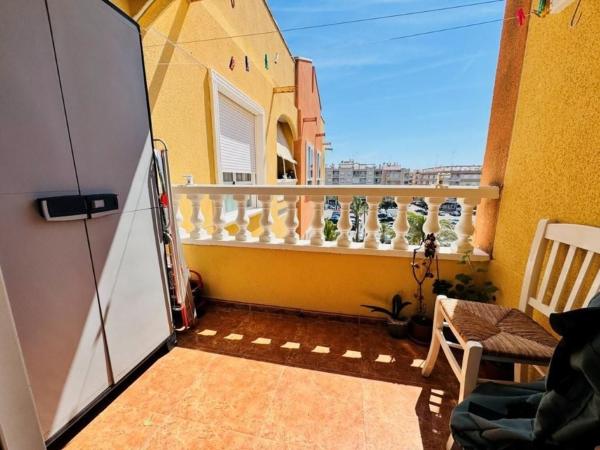 Venta de piso en Piso en Las Viñas, Guardamar del Segura, Guardamar del Segura
thumbnail 1