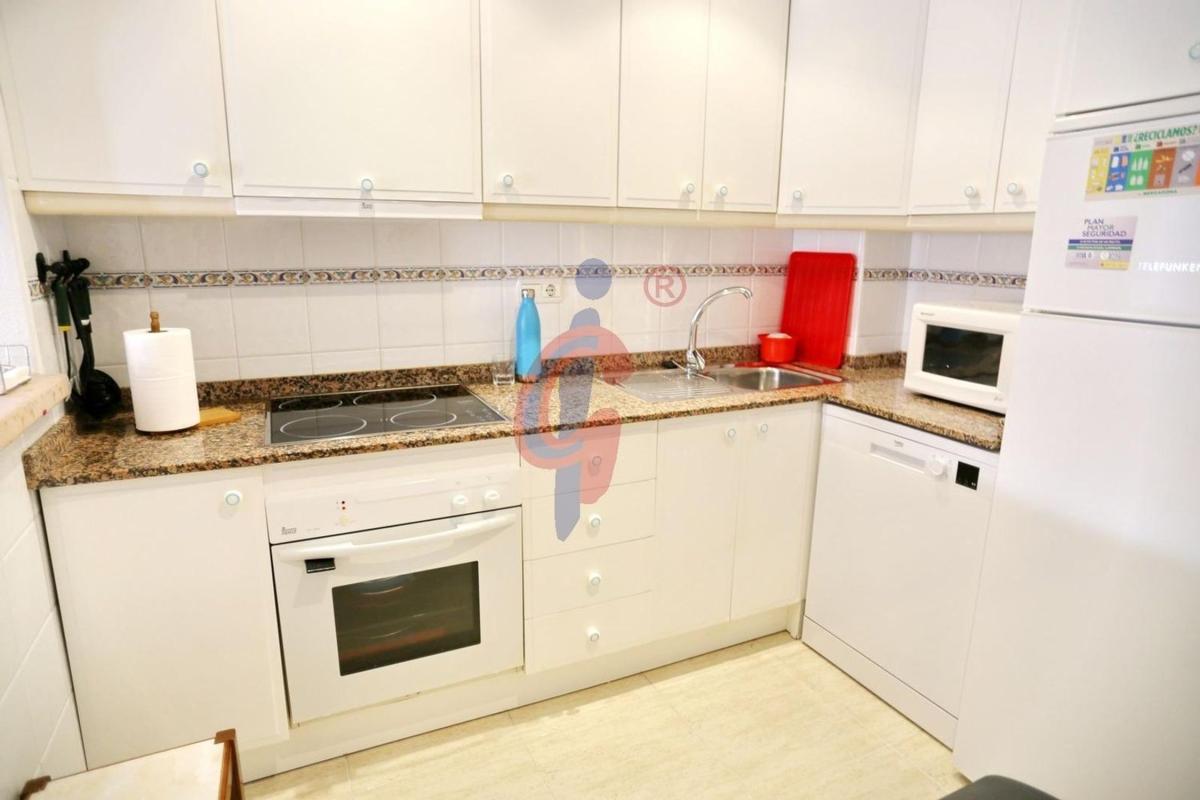 Venta de piso en Piso en Calle Hermanos Bazán, 4, Las Viñas, Guardamar del Segura, Guardamar del Segura
 photo 4