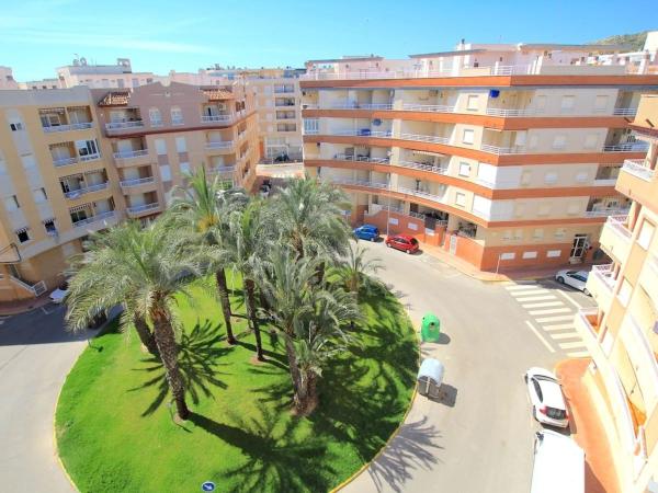 Venta de piso en Piso en Plaza Médico José María Sanz, 1, Las Viñas, Guardamar del Segura, Guardamar del Segura
thumbnail 1