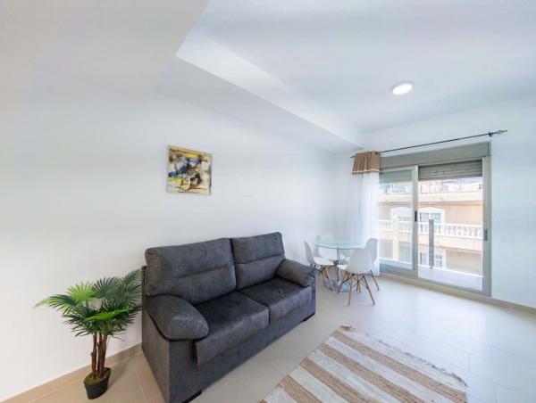 Venta de piso en Piso en Calle Blasco Ibáñez, 74, Guardamar Playa, Guardamar del Segura, Guardamar del Segura
thumbnail 2