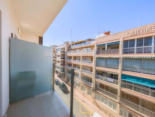 Venta de piso en Piso en Calle Blasco Ibáñez, 74, Guardamar Playa, Guardamar del Segura, Guardamar del Segura
thumbnail 2