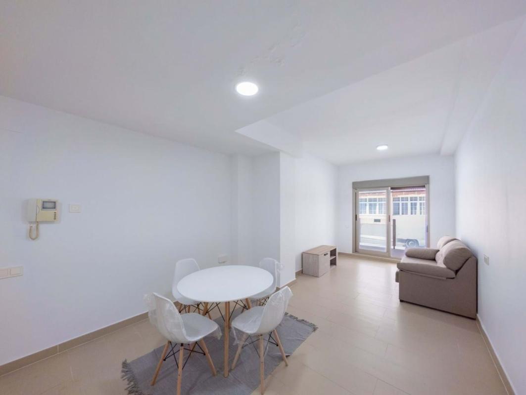 Продажа квартиры на Piso en Calle Blasco Ibáñez, 74, Guardamar Playa, Guardamar del Segura, Гуардамар-дель-Сегура
 photo 4