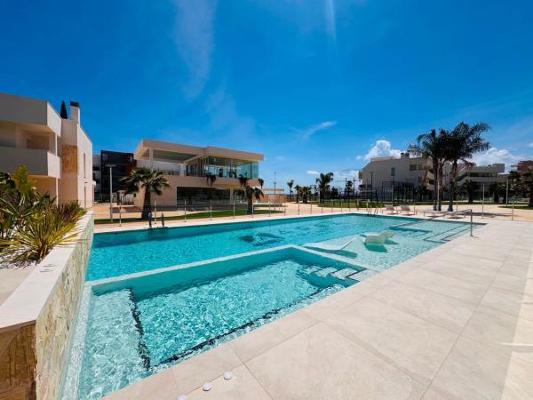 Продажа квартиры на Piso en Urbanizaciones, Guardamar del Segura, Гуардамар-дель-Сегура
 photo 1