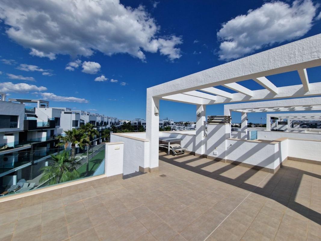 Продажа квартиры на Piso en Avenida el Ras Gran, Urbanizaciones, Guardamar del Segura, Гуардамар-дель-Сегура
photo 3