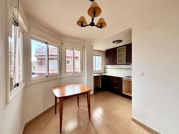 Продажа квартиры на Piso en Calle Sant Pere, Zona Pueblo, Guardamar del Segura, Гуардамар-дель-Сегура
 photo 2