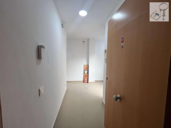Продажа квартиры на Piso en Calle Blasco Ibáñez, Guardamar Playa, Guardamar del Segura, Гуардамар-дель-Сегура
 photo 3