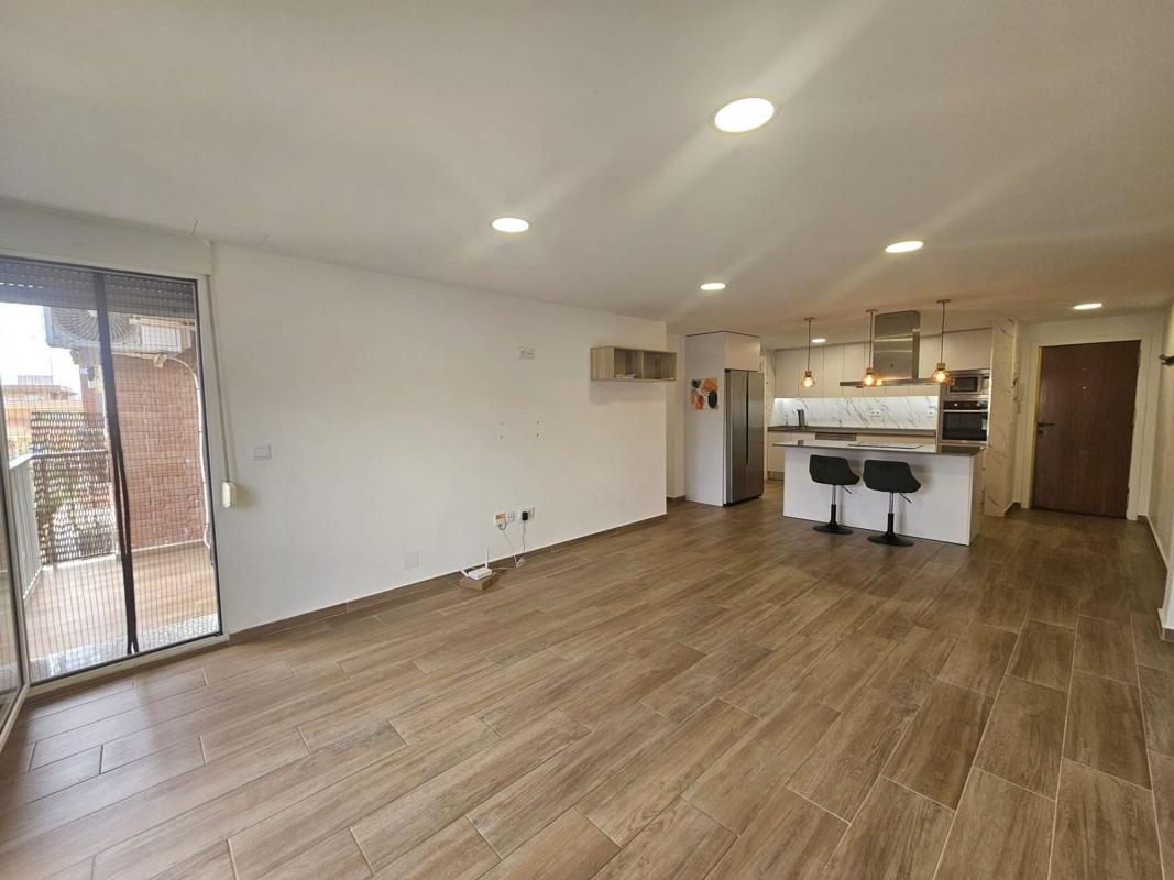 Venta de piso en Piso en Calle Garcia Lorca, 32, Zona Pueblo, Guardamar del Segura, Guardamar del Segura
 photo 2