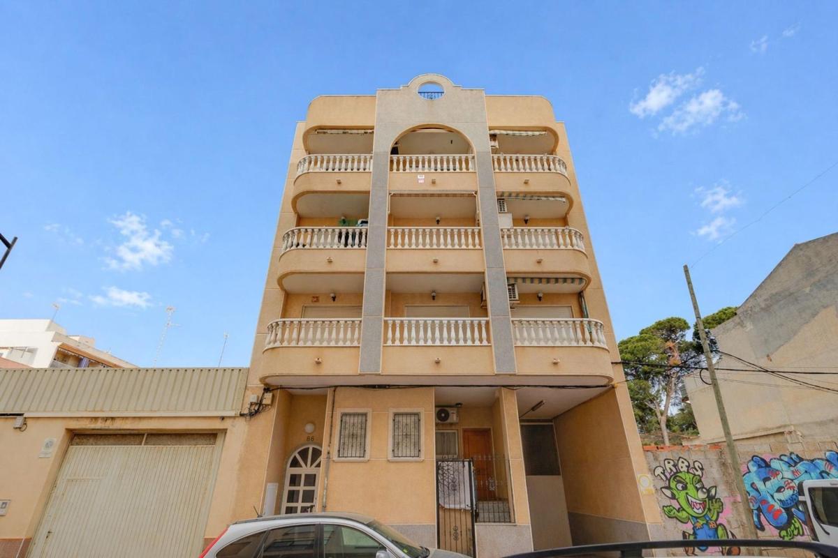 Venta de piso en Piso en Calle Sant Josep, 86, Zona Pueblo, Guardamar del Segura, Guardamar del Segura
 photo 3