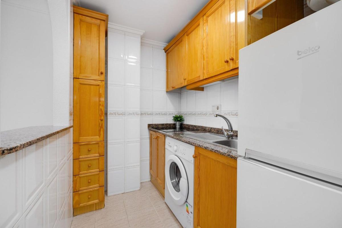 Venta de piso en Piso en Calle Sant Josep, 86, Zona Pueblo, Guardamar del Segura, Guardamar del Segura
 photo 5
