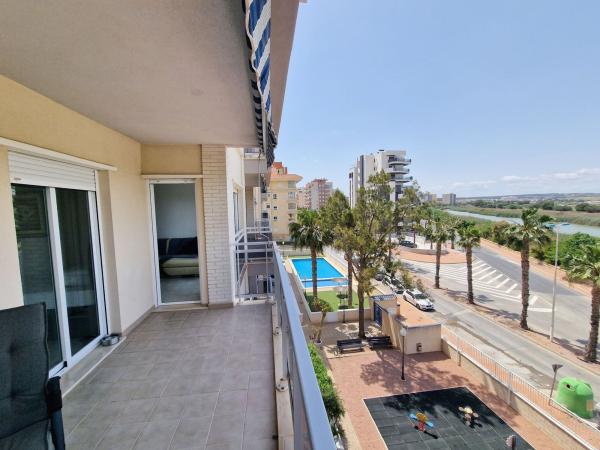 Venta de piso en Piso en Avenida del Puerto, 54, Puerto Deportivo, Guardamar del Segura, Guardamar del Segura
thumbnail 1