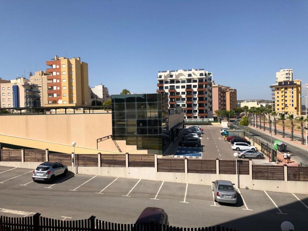 Venta de piso en Piso en Avenida del Puerto, 22, Puerto Deportivo, Guardamar del Segura, Guardamar del Segura
photo 2