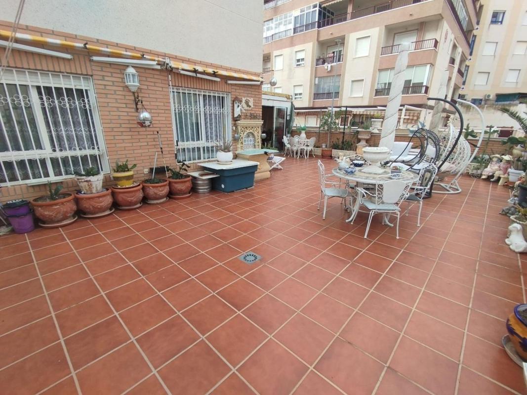 Venta de piso en Piso en Calle Riu Segura, Zona Pueblo, Guardamar del Segura, Guardamar del Segura
photo 3