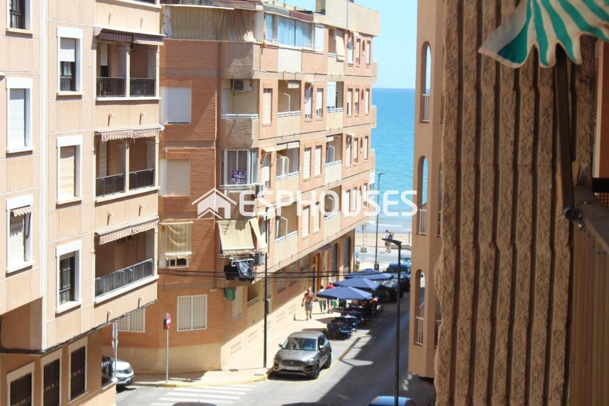 Sprzedaż mieszkania w Piso en Guardamar Playa, Guardamar del Segura, Guardamar del Segura
photo 5