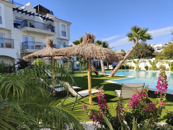 Продажа квартиры на Piso en Denia, La Xara - La Sella - Jesús Pobre, Denia, Дения
thumbnail 2