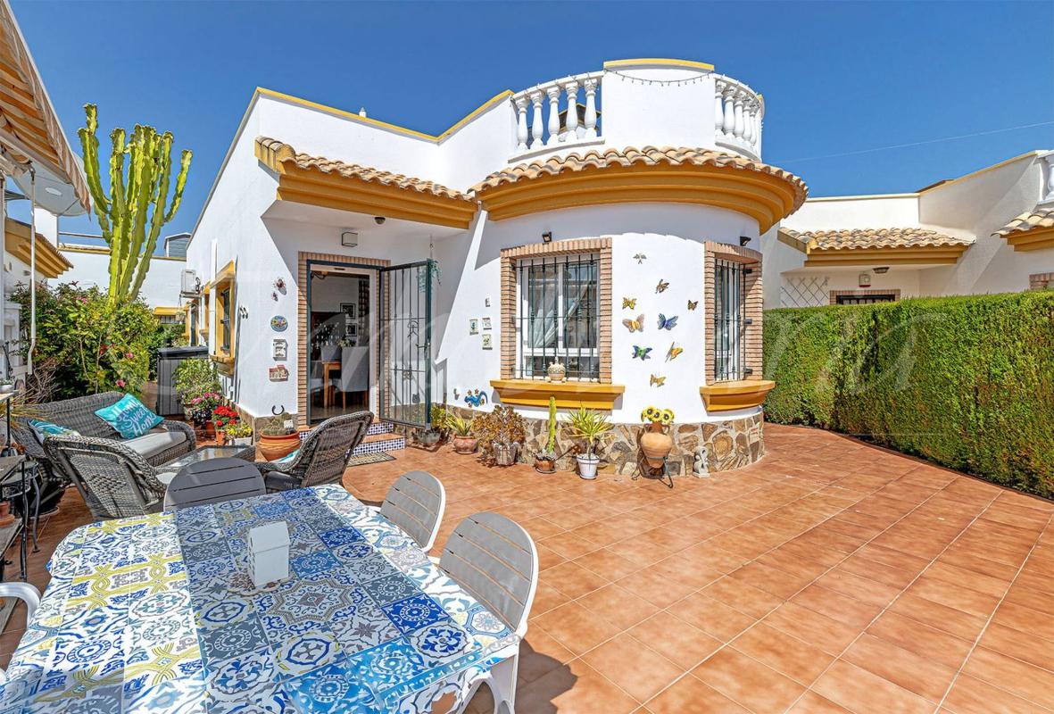 Propiedades en venta y alquiler en España photo 1