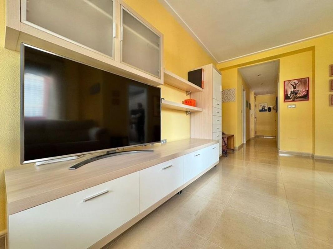 Venta de piso en Piso en Calle Cartagena, Zona Pueblo, Guardamar del Segura, Guardamar del Segura
photo 3