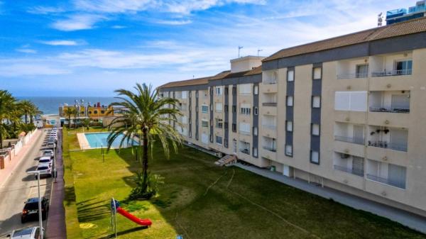 Venta de piso en Piso en Punta Prima, Orihuela, Orihuela
photo 1