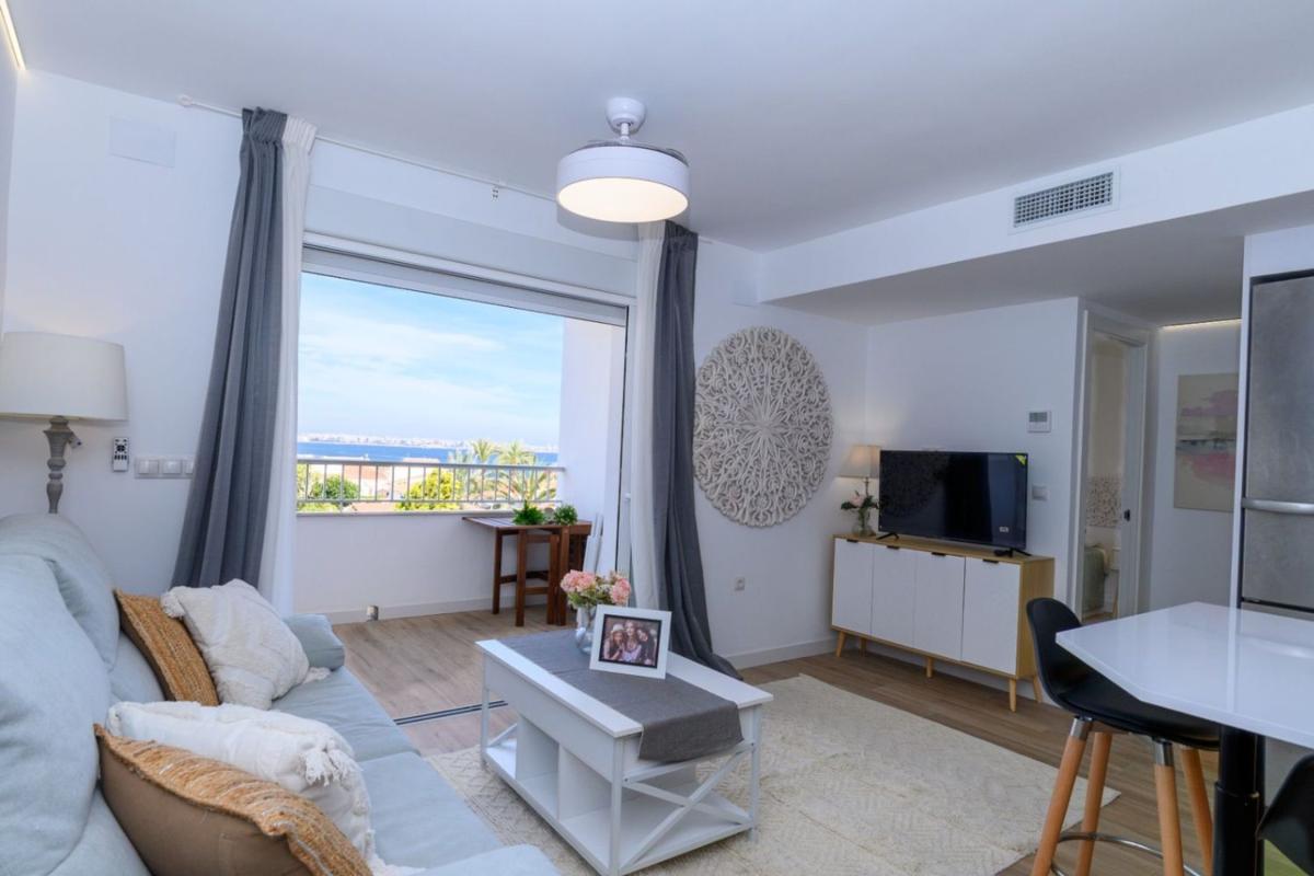 Sale of apartment in Piso en Punta Prima, Orihuela, Orihuela
 photo 4