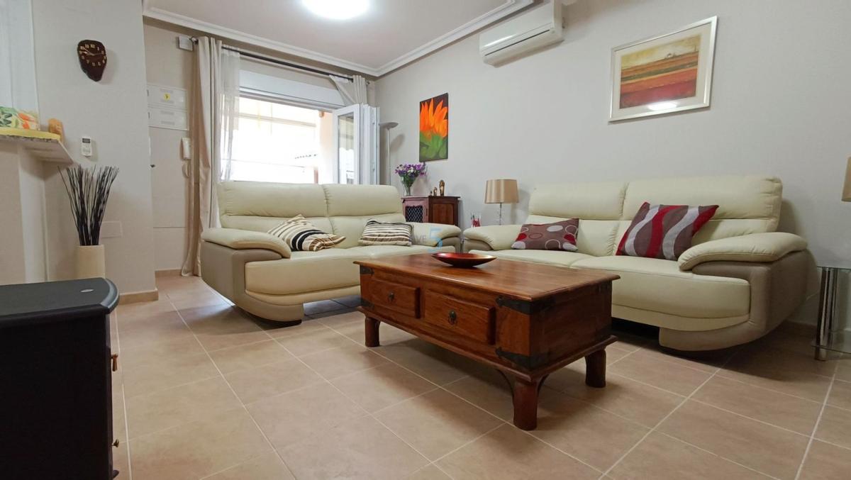 Venta de piso en Piso en Jacarilla, Jacarilla
photo 3