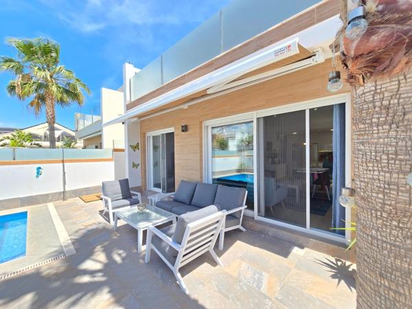 Частный шале на продаже в Casa o chalet en Zona Pueblo, Pilar de la Horadada, Пилар де ла Орадада thumbnail 2