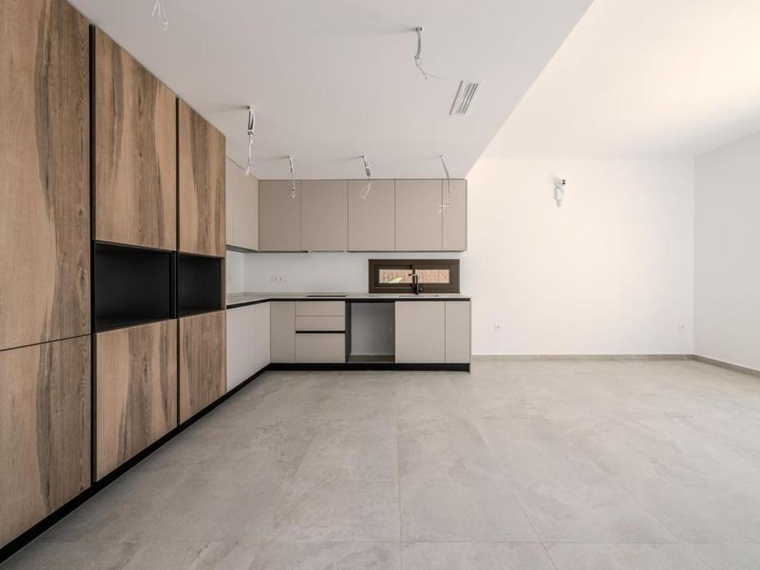 Properties for sale and rent in Spain photo 5