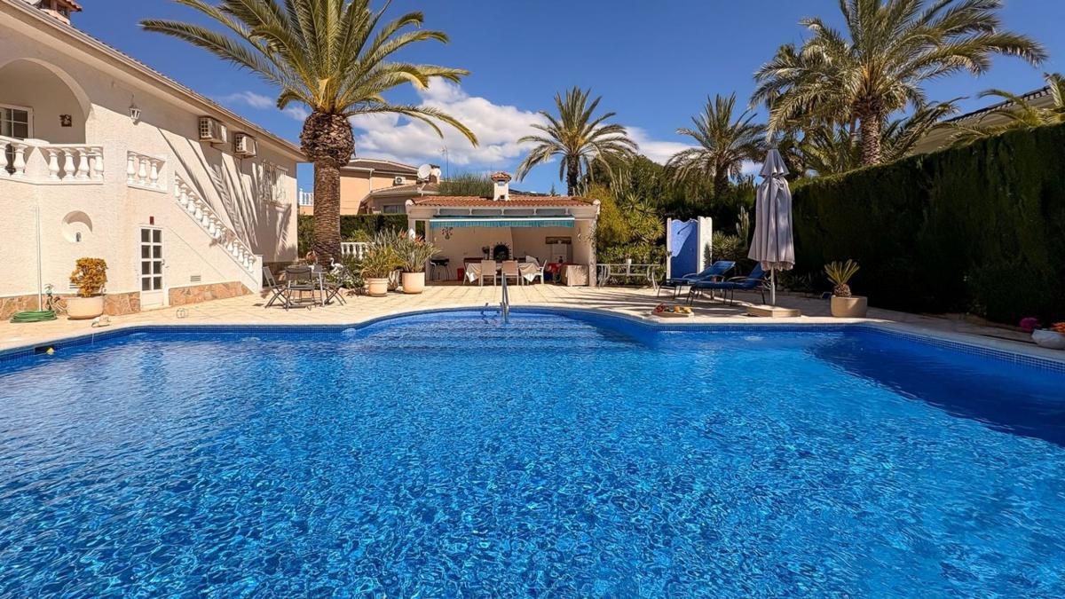 Propiedades en venta y alquiler en España photo 2