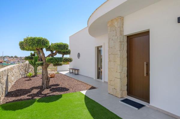 Chalet independiente en venta en Casa o chalet en San Fulgencio, San Fulgencio
 photo 2