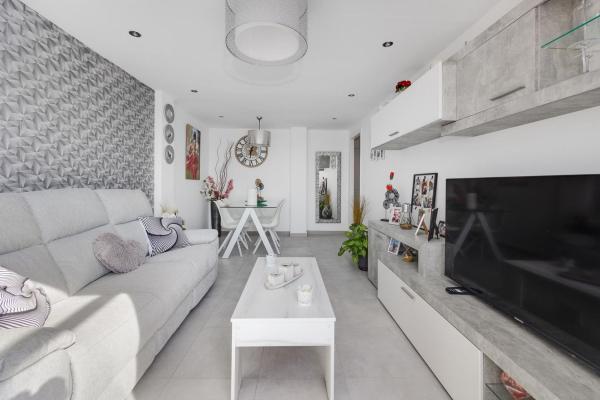 Penthouse for sale at  Ático en Playa de los Náufragos, Torrevieja, Torrevieja photo 4