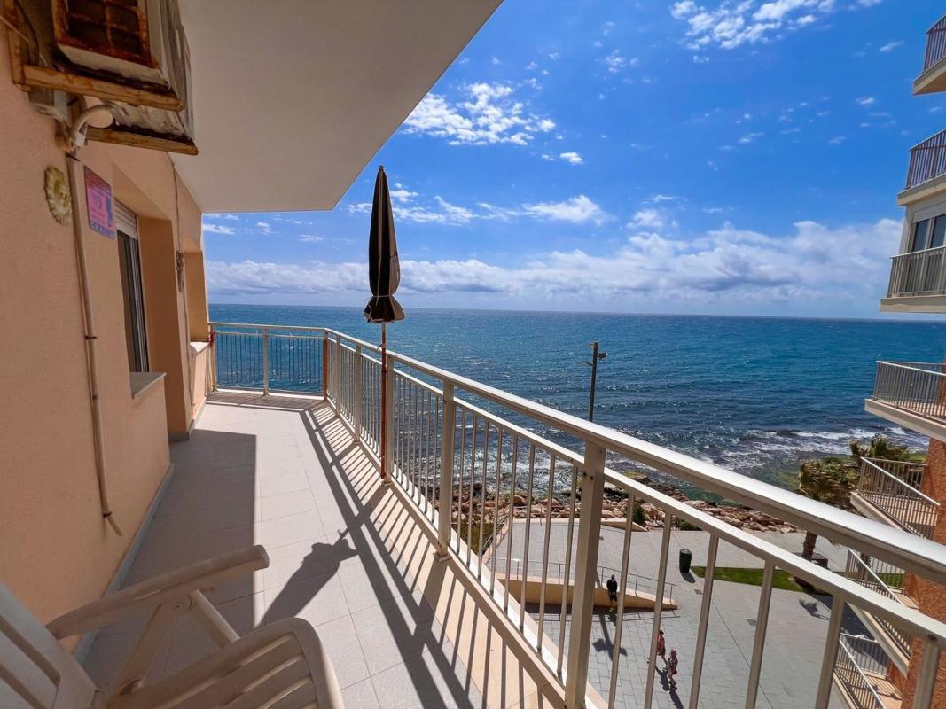 Venta de piso en Piso en Calle la Sal, 1, Playa del Cura, Torrevieja, Torrevieja
photo 1